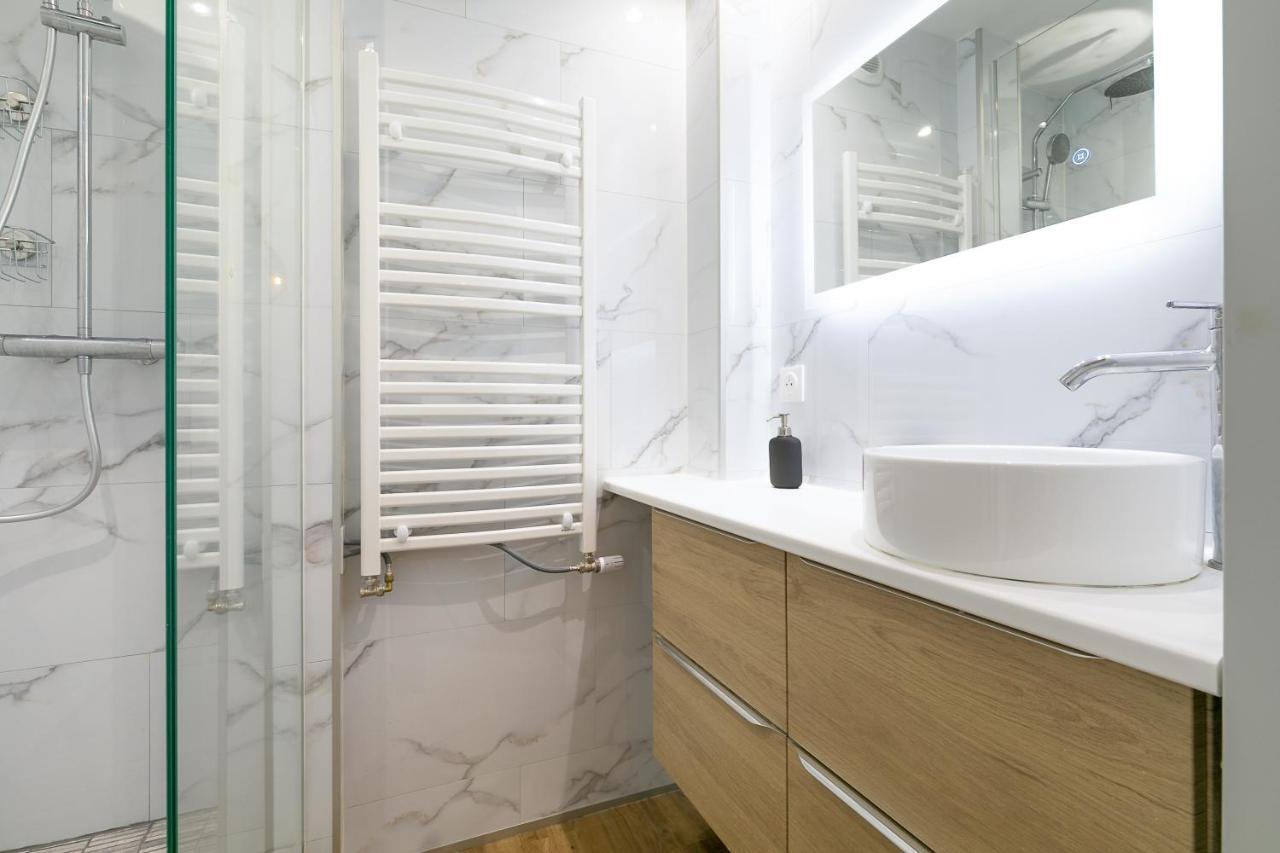 Le Nid Des Ducs Apartment Dijon Bagian luar foto